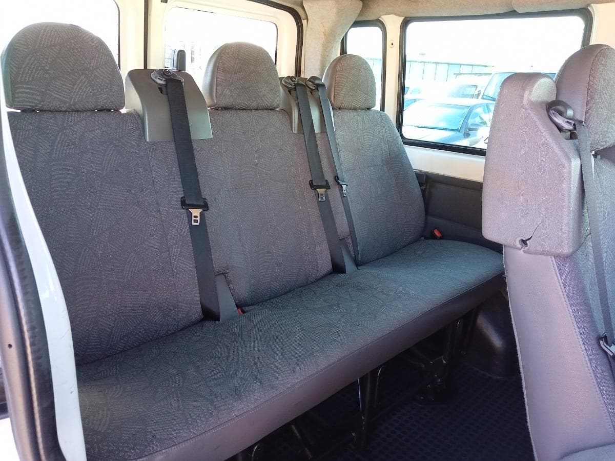 Ford Transit 2.0 · 9 Lugares · Ano 2004 — imagem 20