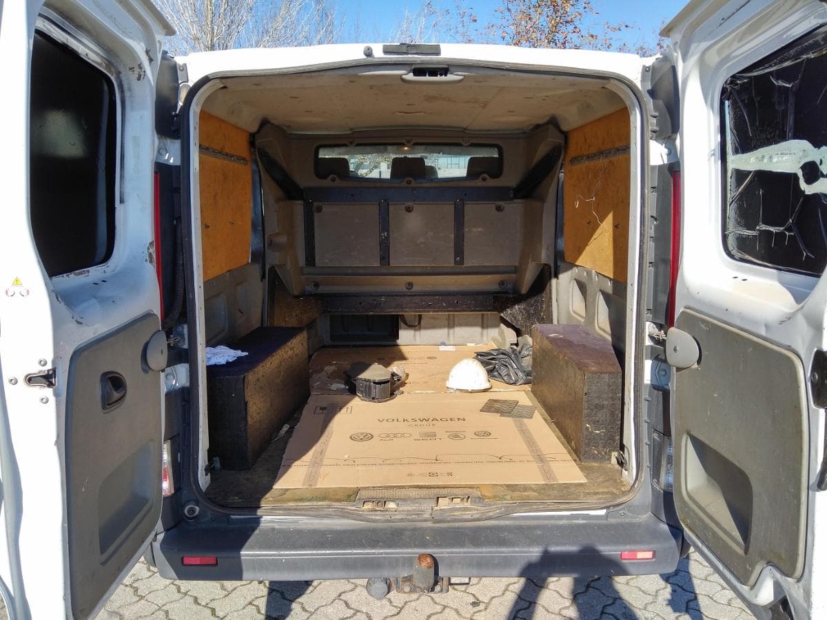 RENAULT TRAFIC — imagen 6