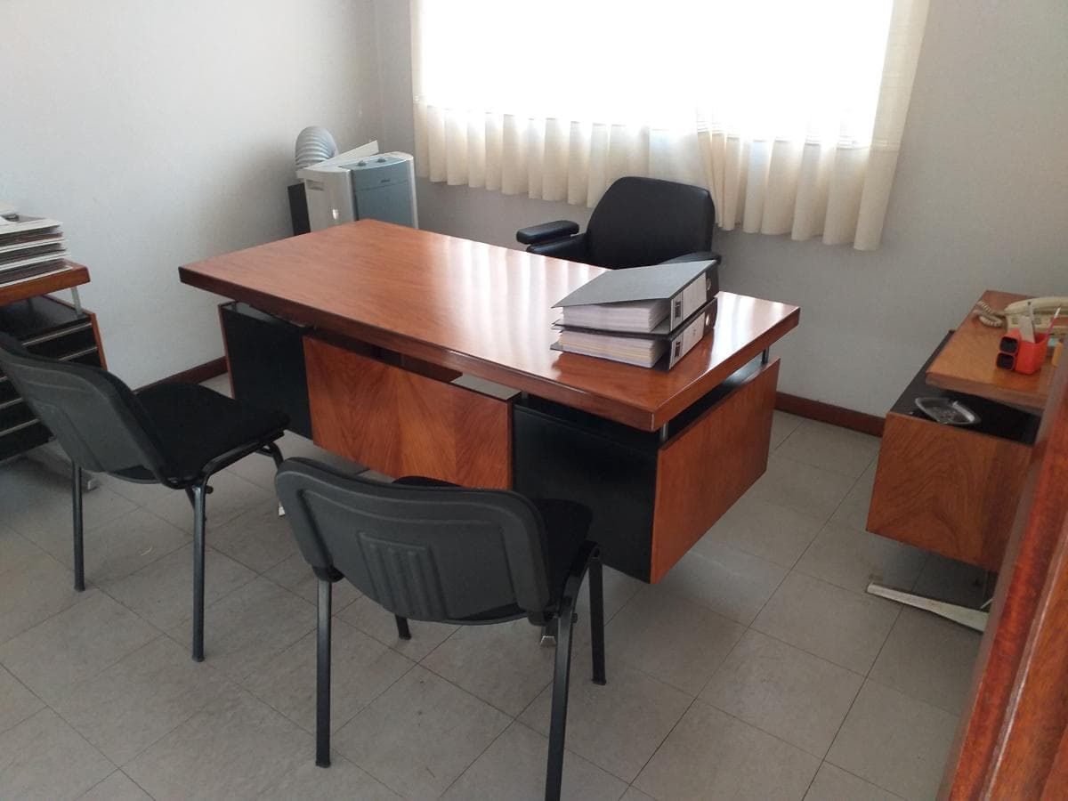 Equipamento de Escritório + Mobiliário + Diversos — imagen 20