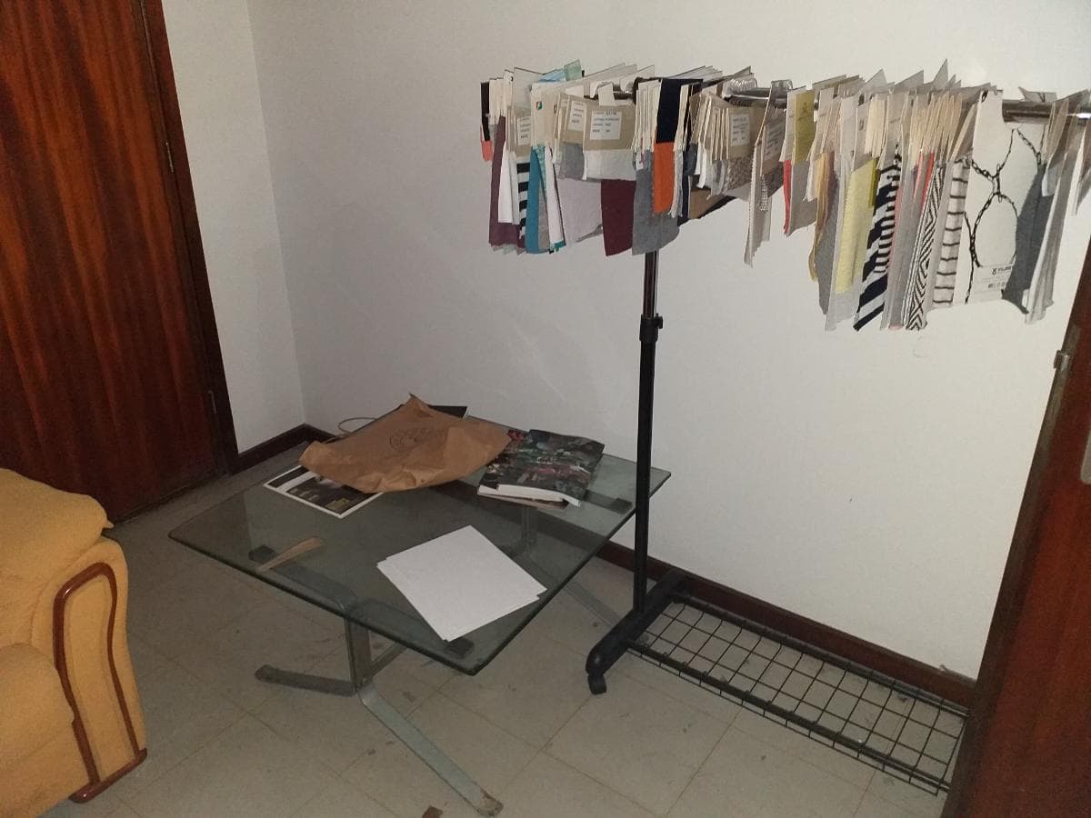 Equipamento de Escritório + Mobiliário + Diversos — imagen 11