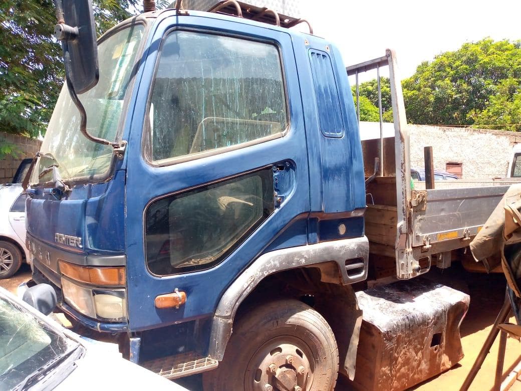 Mitsubishi Fuso · — imagem 20