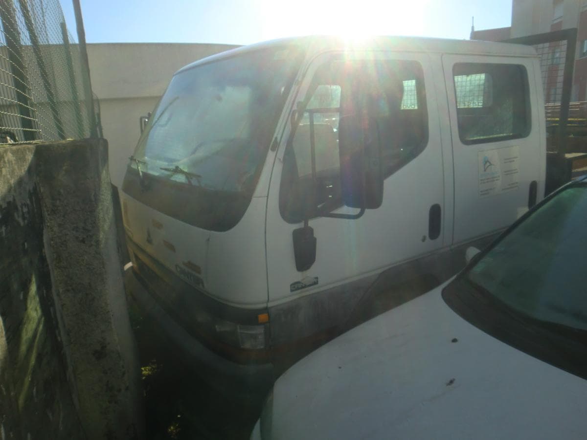 MITSUBISHI CANTER — image 3