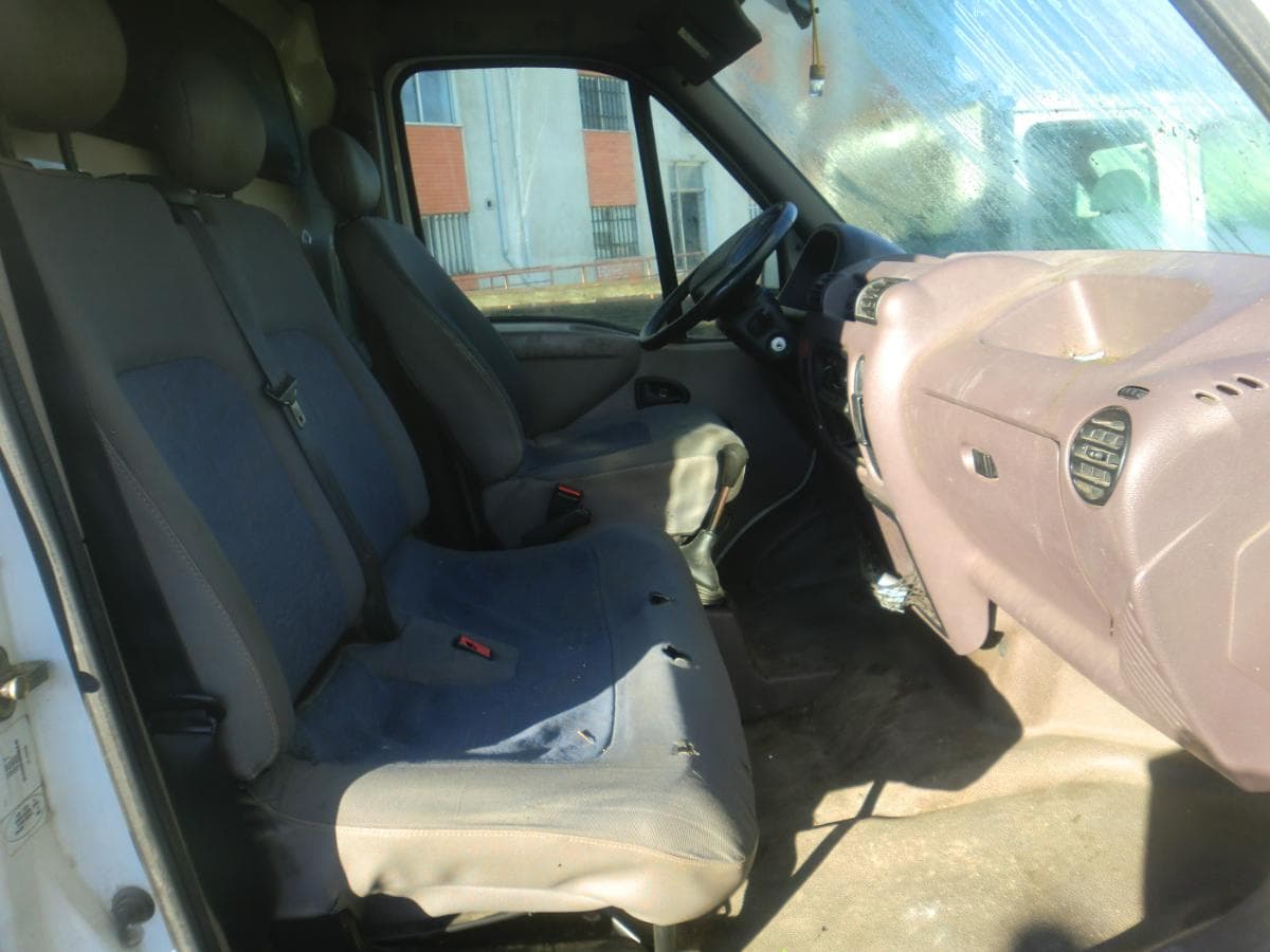 RENAULT MASTER 2.5D — imagen 6