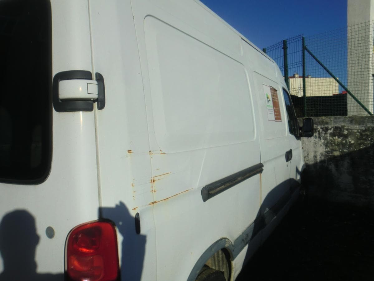 RENAULT MASTER 2.5D — imagen 4