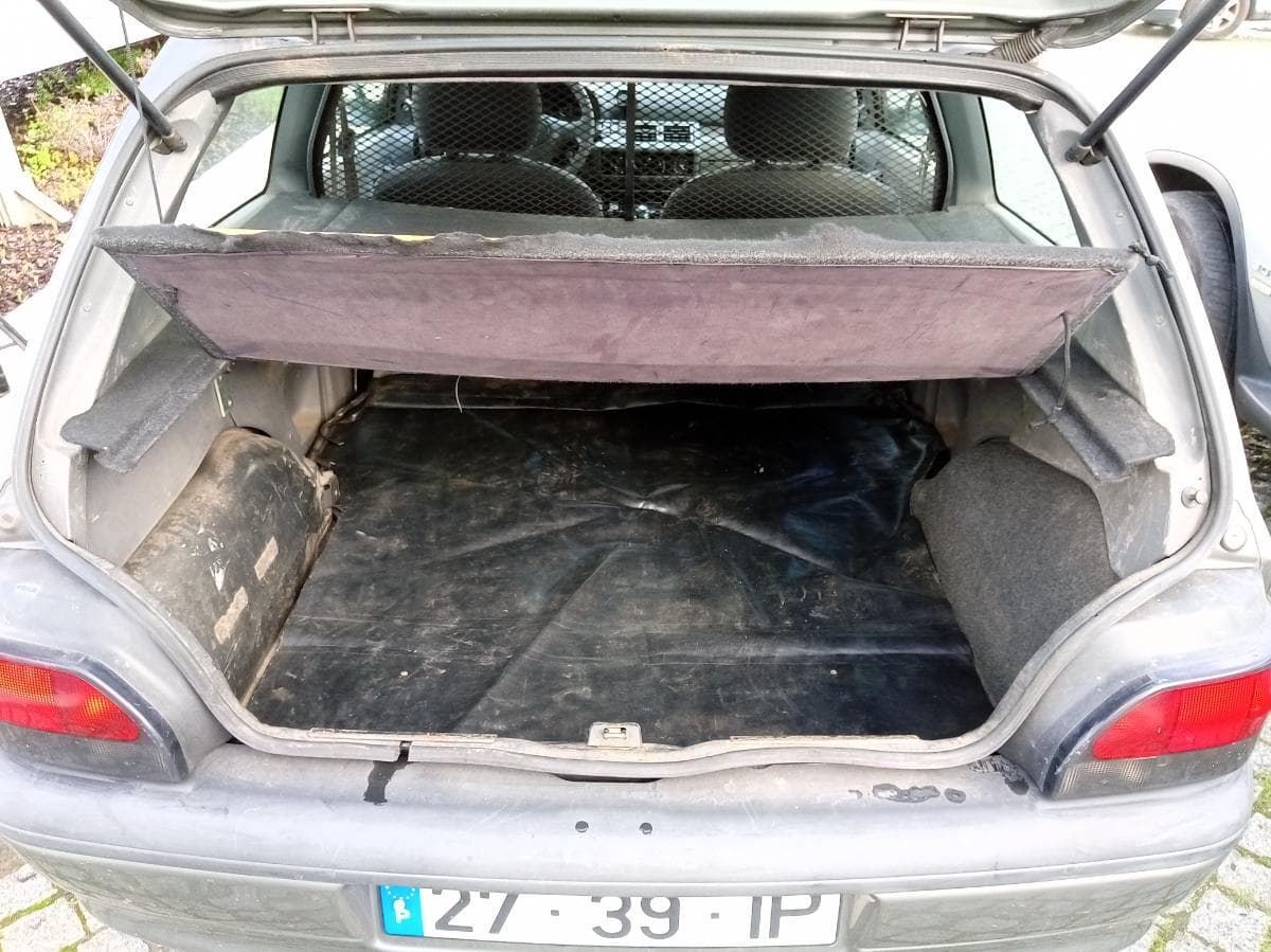 Renault Clio · Ano 1997 — imagen 10