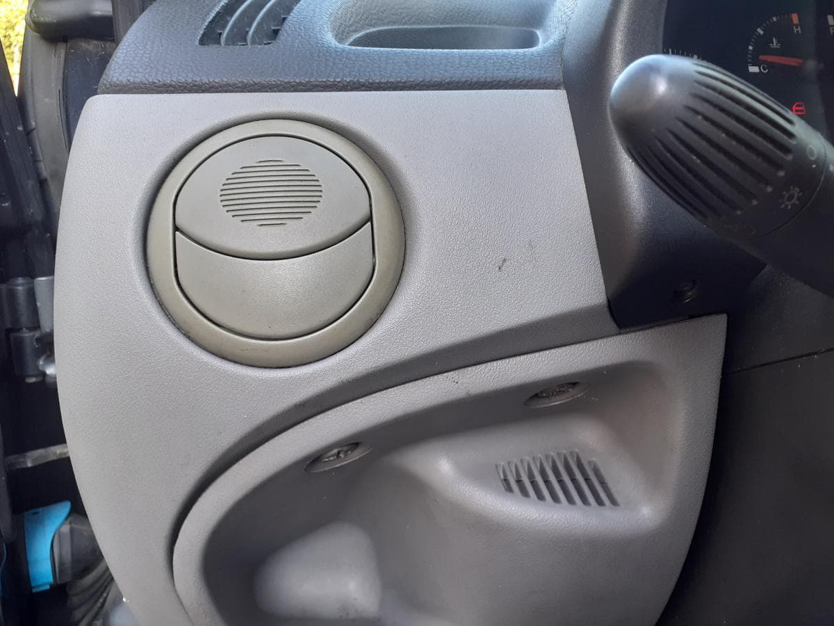 Fiat Punto 1.2 · Ano 1999 — image 16