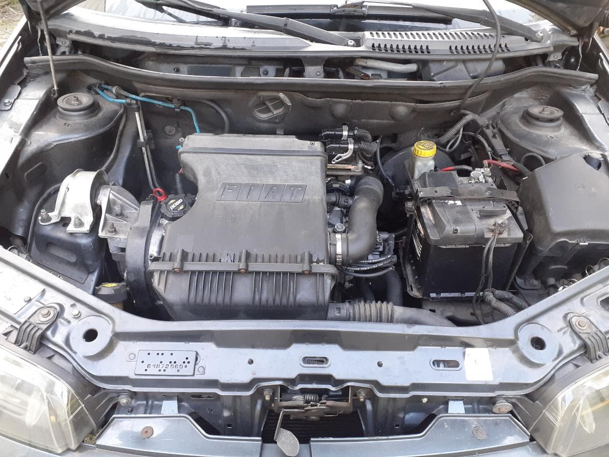 Fiat Punto 1.2 · Ano 1999 — image 8