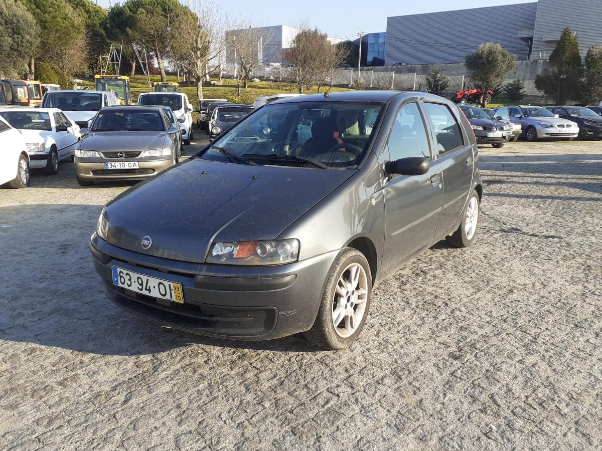 Fiat Punto 1.2 · Ano 1999 — image 3