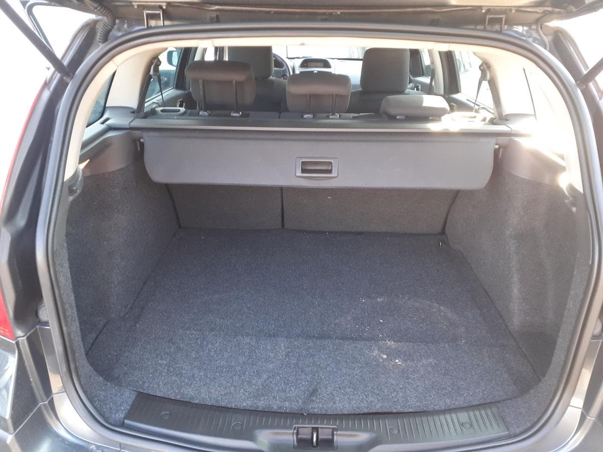 Renault Mégane 1.5 DCI · Année 2007 — image 10