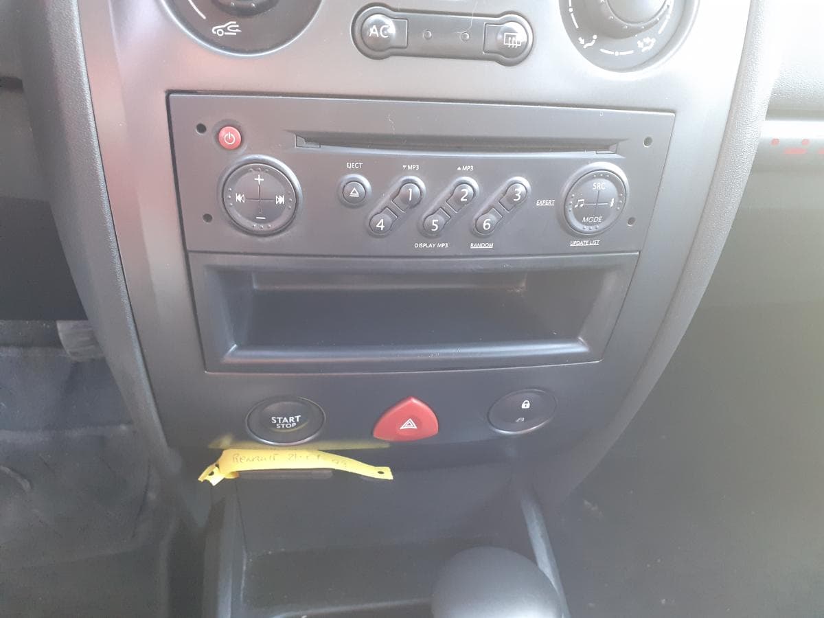 Renault Mégane 1.5 DCI · Année 2007 — image 18
