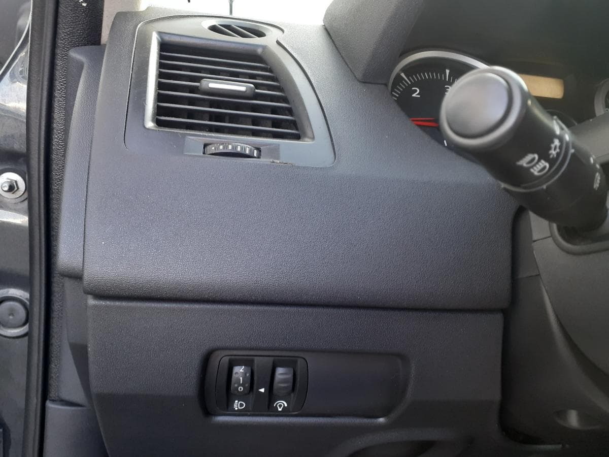 Renault Mégane 1.5 DCI · Année 2007 — image 19