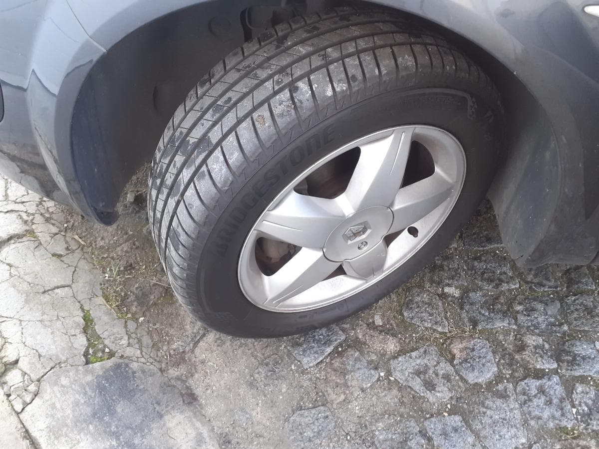 Renault Mégane 1.5 DCI · Année 2007 — image 7