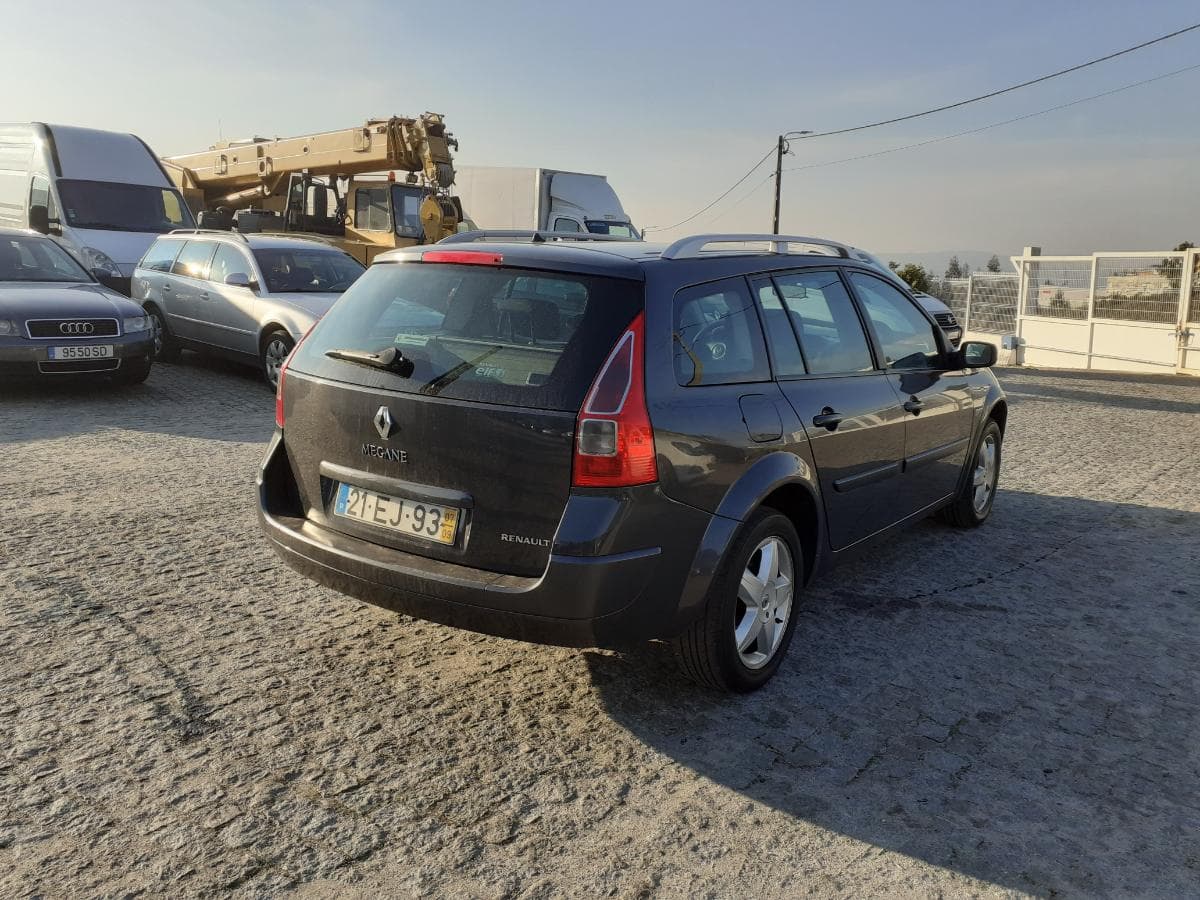 Renault Mégane 1.5 DCI · Année 2007 — image 4