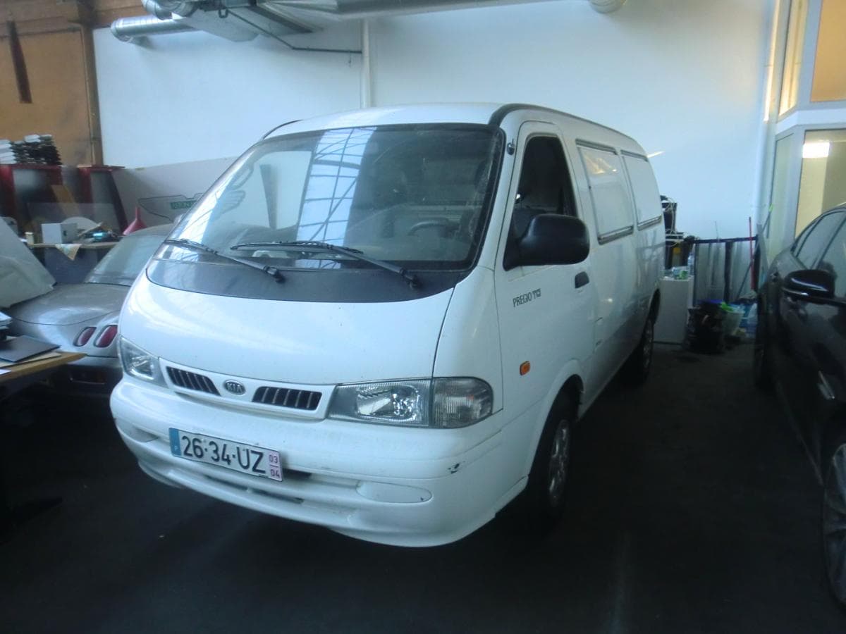 Kia Pregio TCI — image 5