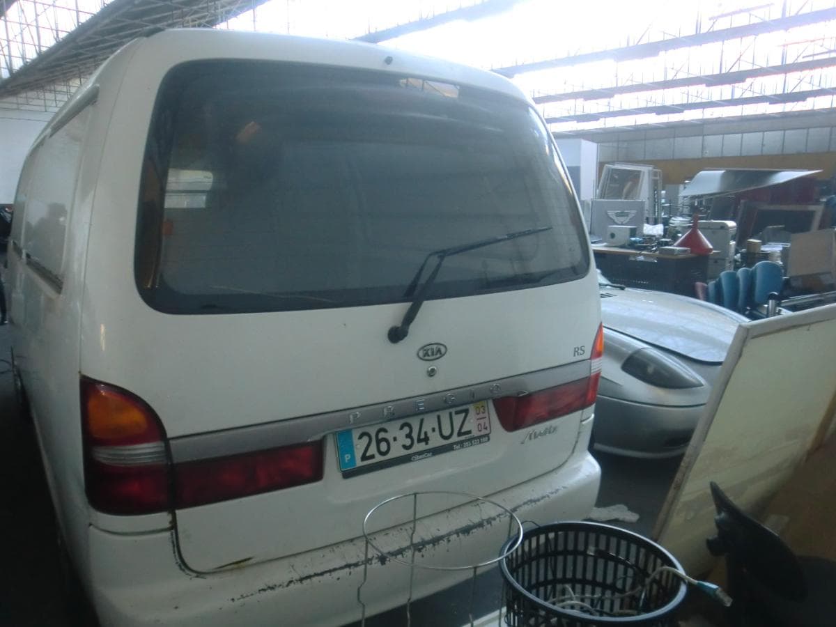 Kia Pregio TCI — image 3