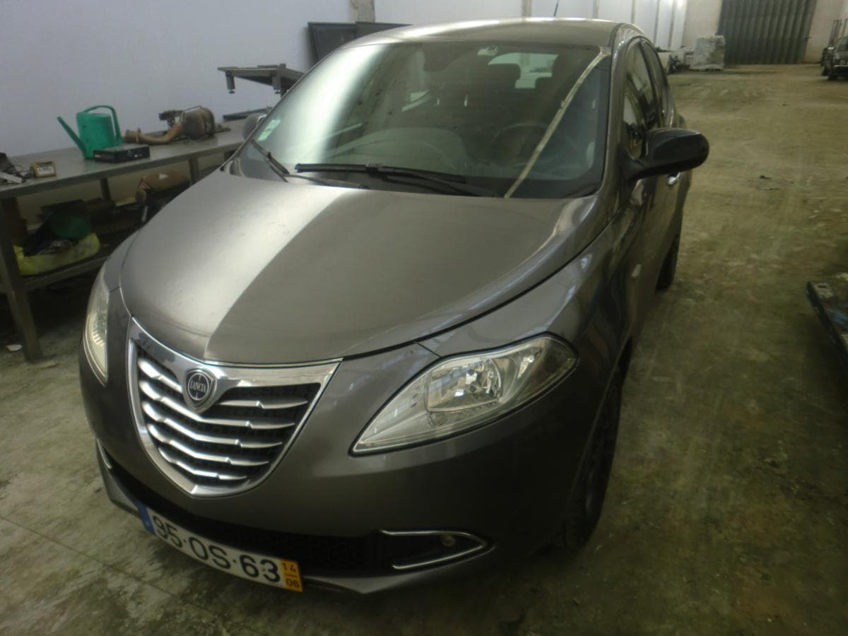 Lancia Ypsilon 1.3 Multijet — imagem 2