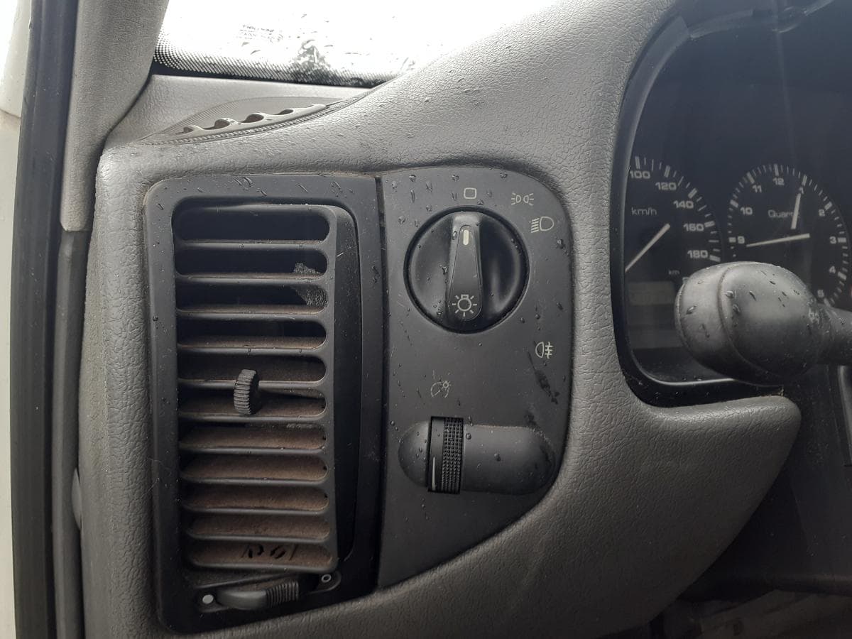 Volkswagen Caddy SDI · Ano 1997 — image 15