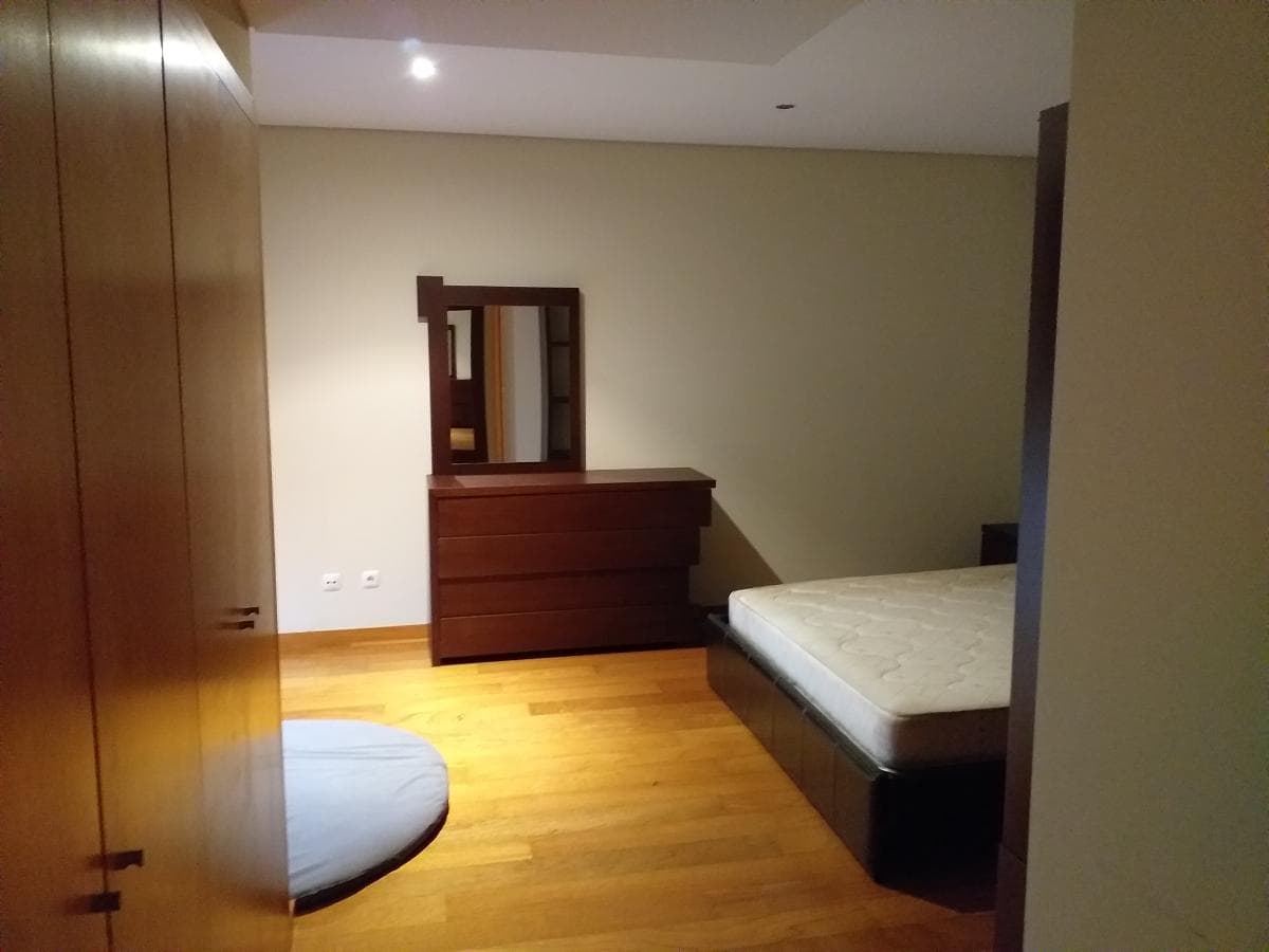 Moradia V4 · Vila Nova de Gaia — imagen 11