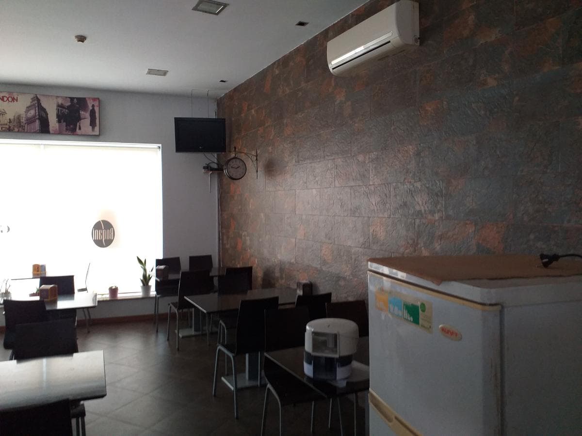 Estabelecimento Comercial · Trofa — imagen 2