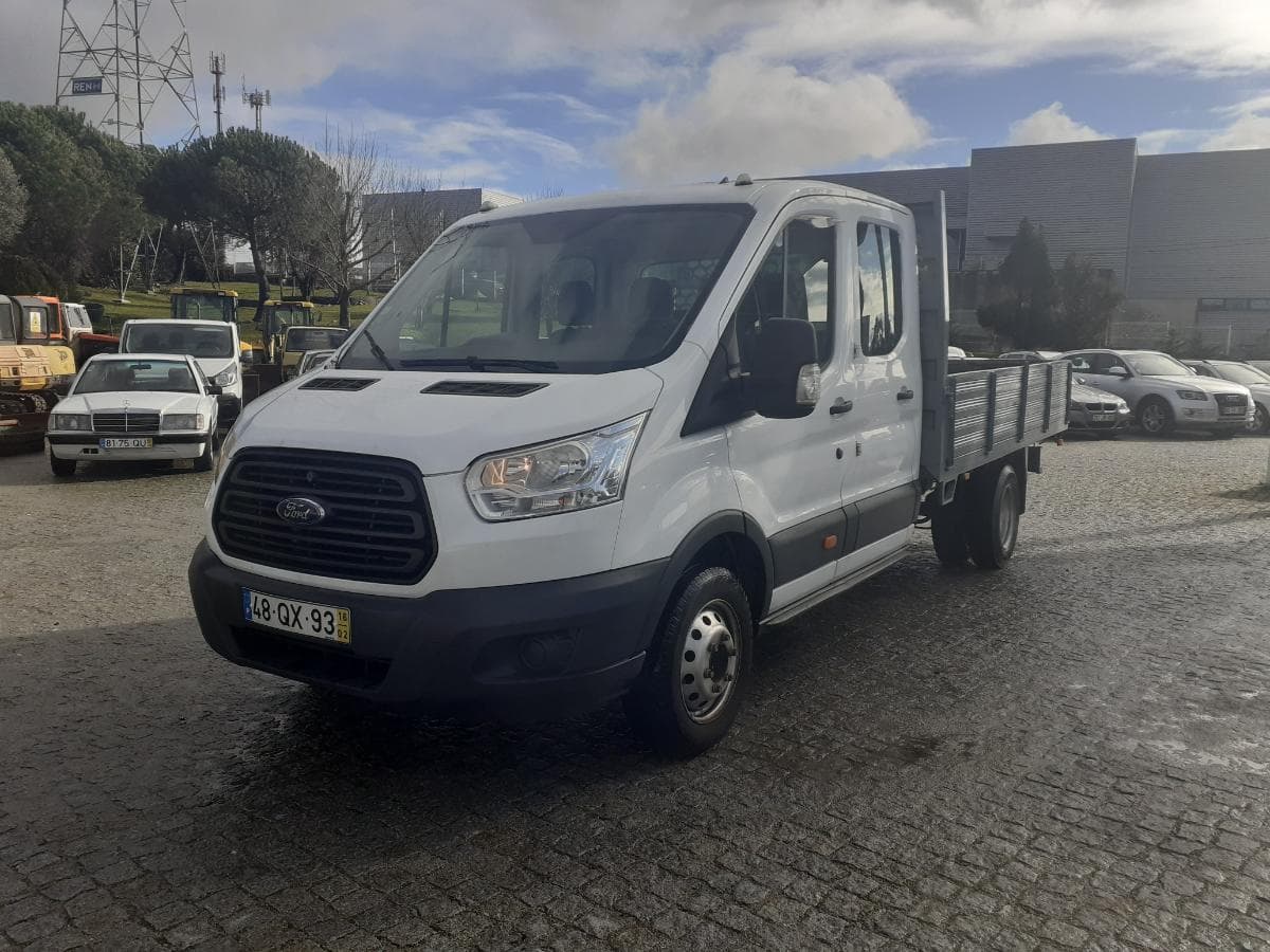 Ford Transit · 7 Lugares · Ano 2015 — imagen 3