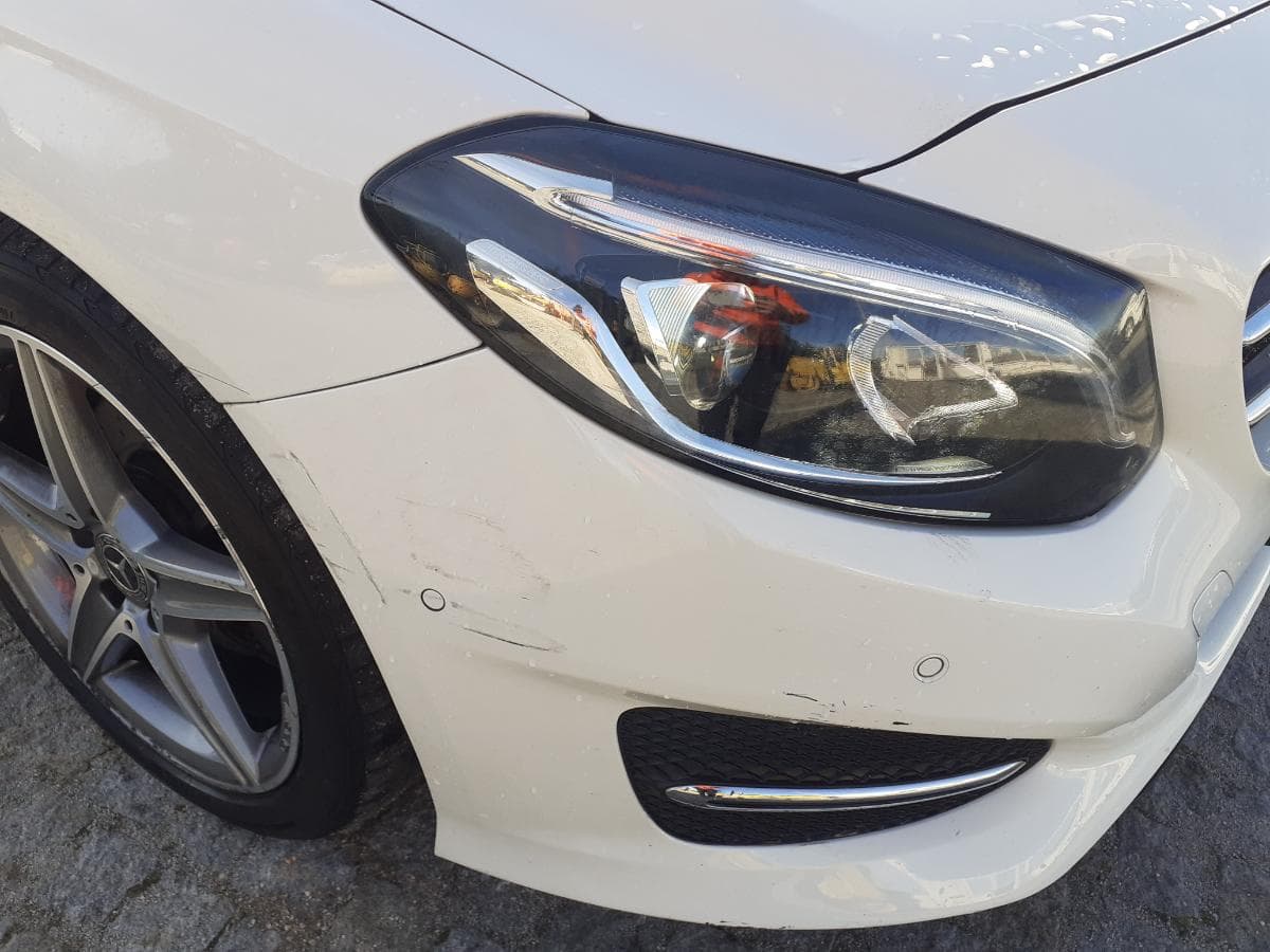 Mercedes-Benz B180 · Ano 2016 — imagen 11