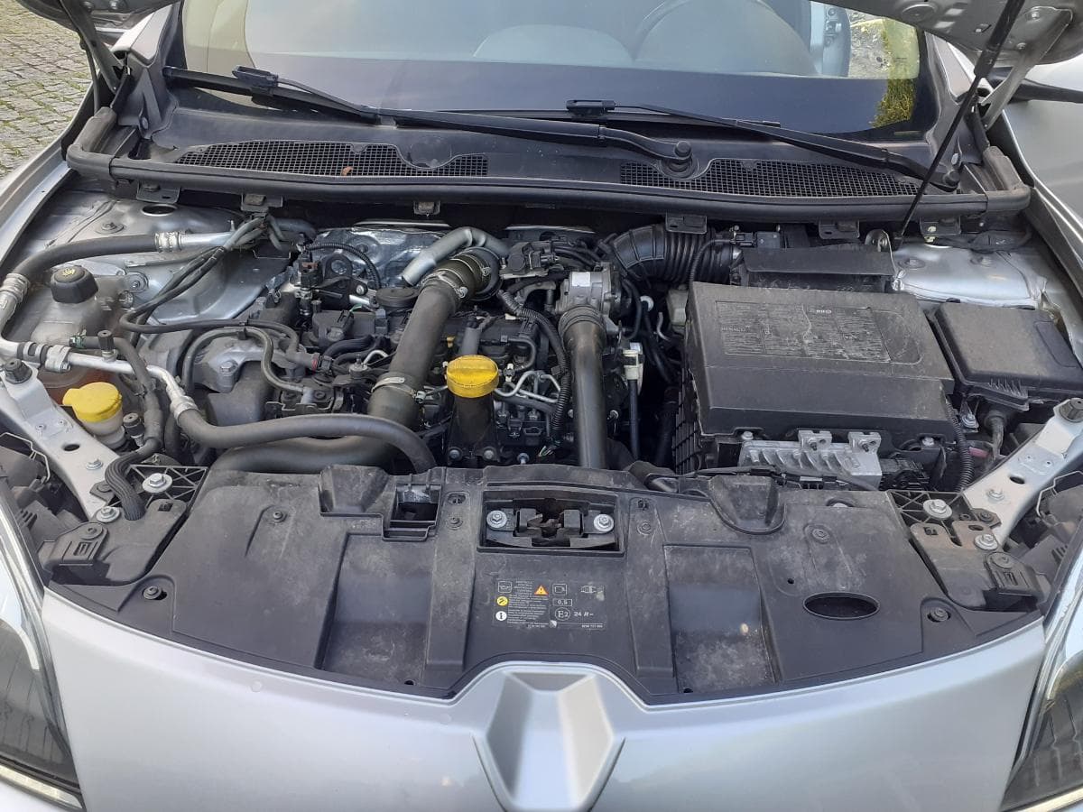 Renault Mégane 1.5 DCI · Ano 2013 — image 9