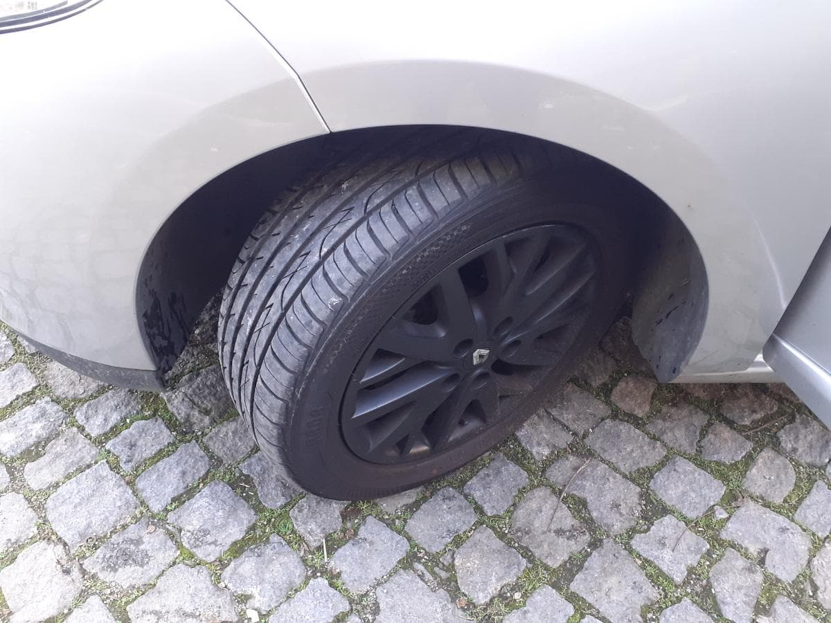 Renault Mégane 1.5 DCI · Ano 2013 — image 8