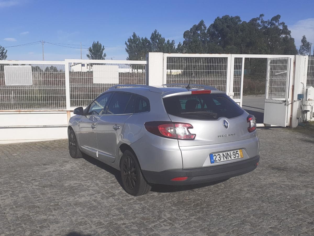 Renault Mégane 1.5 DCI · Ano 2013 — image 4