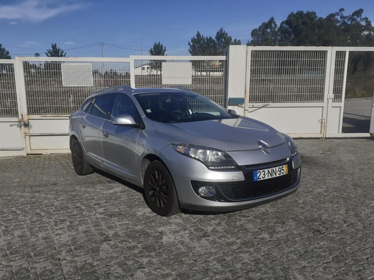 Renault Mégane 1.5 DCI · Ano 2013 — image 1