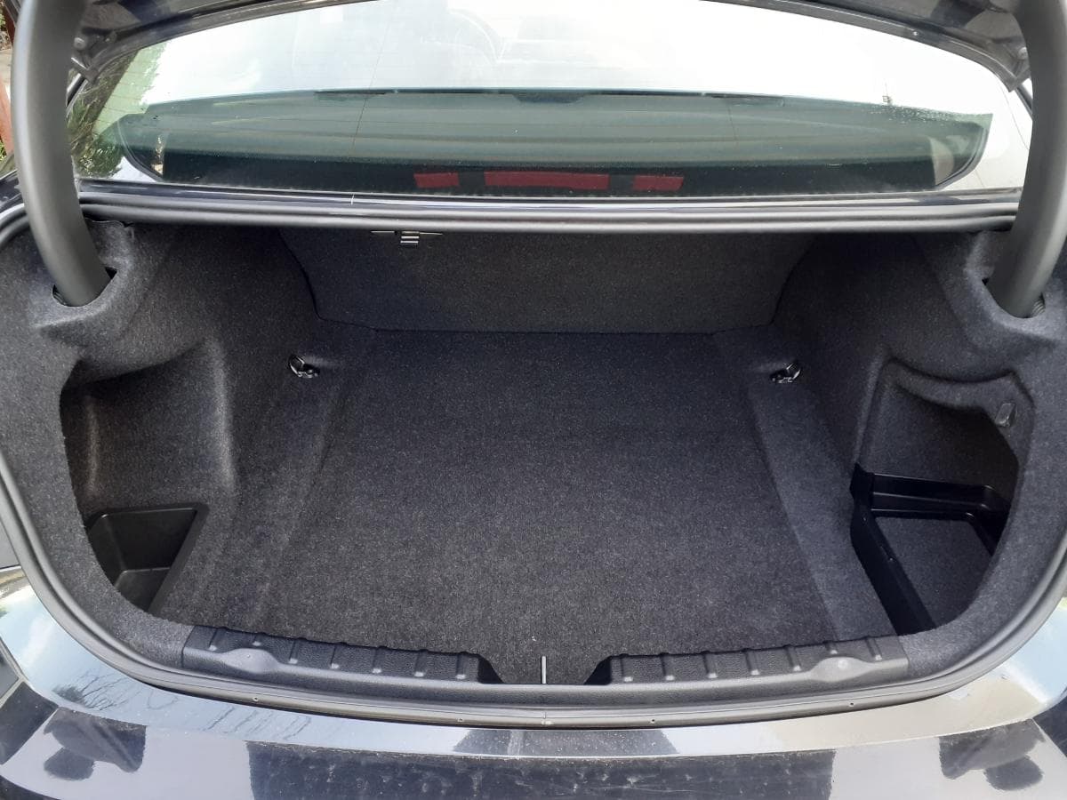 BMW 320D · Ano 2014 — imagen 13