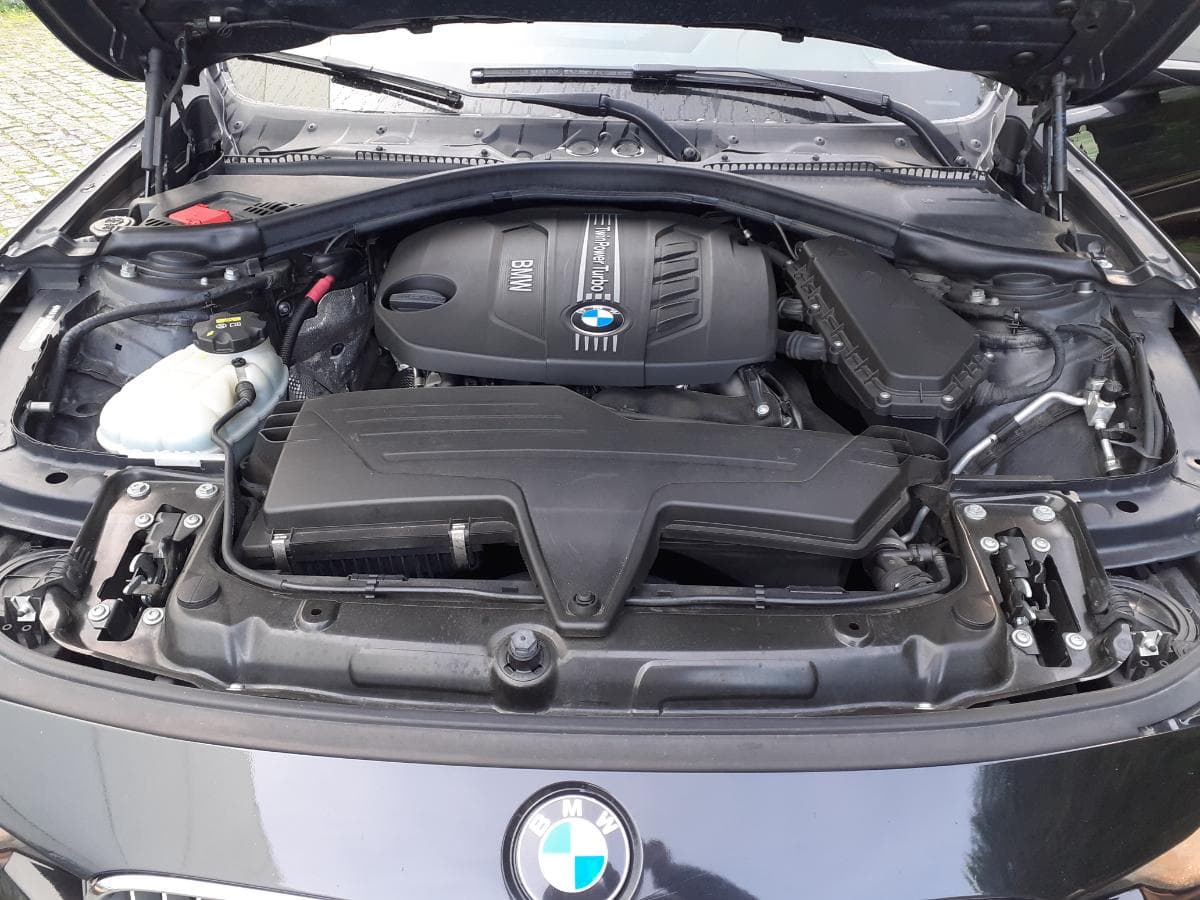 BMW 320D · Ano 2014 — imagen 12