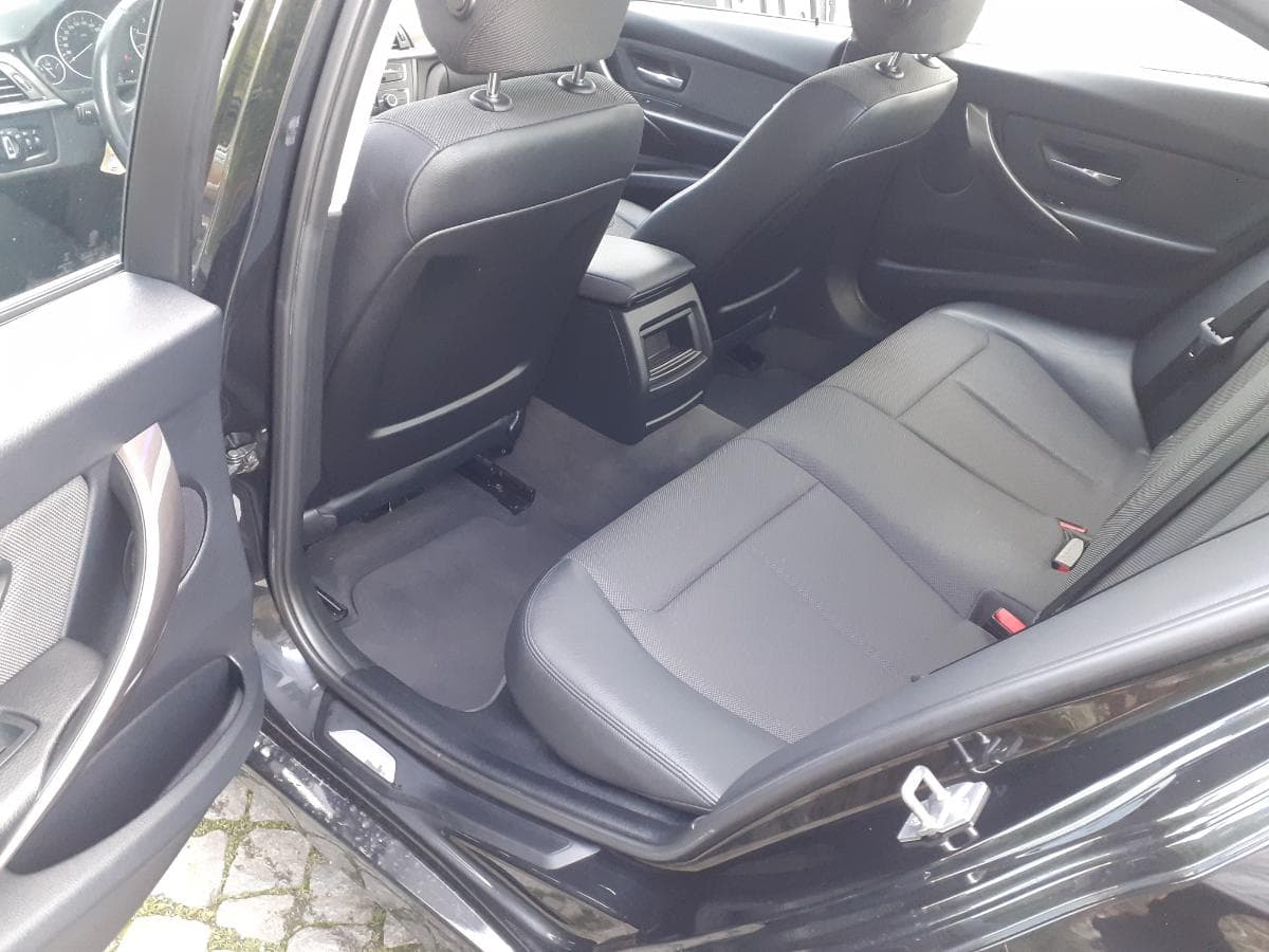 BMW 320D · Ano 2014 — imagen 25