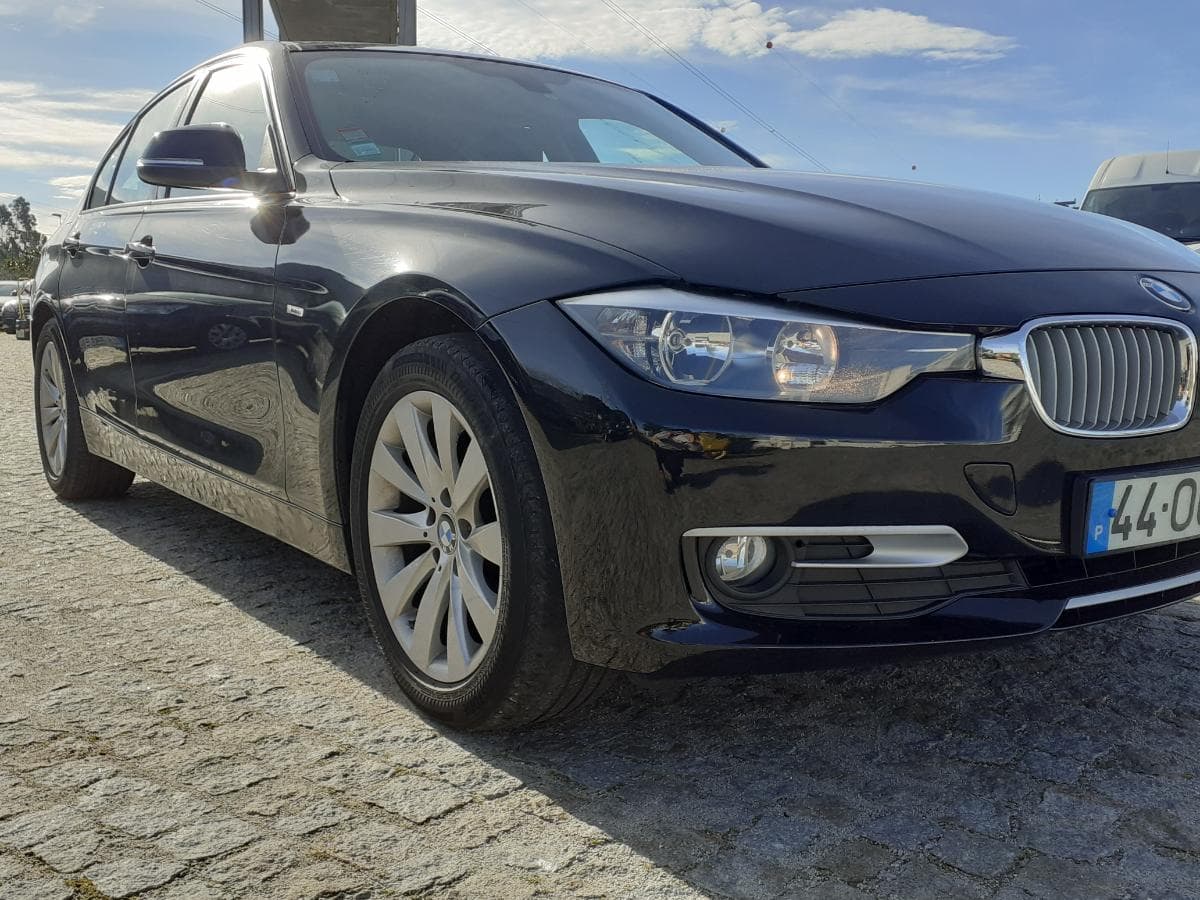 BMW 320D · Ano 2014 — imagen 8