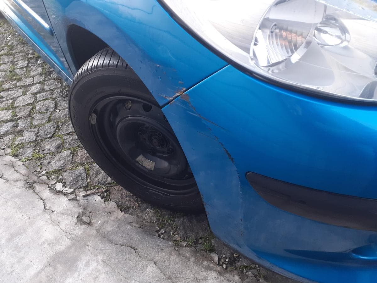 Peugeot 207 1.6HDI · Ano 2011 — imagen 8