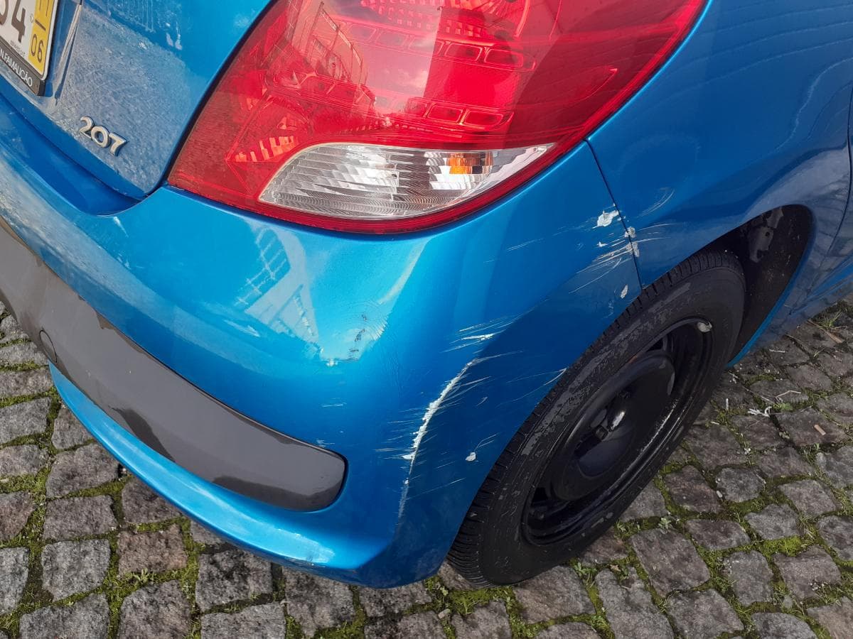 Peugeot 207 1.6HDI · Ano 2011 — imagen 7