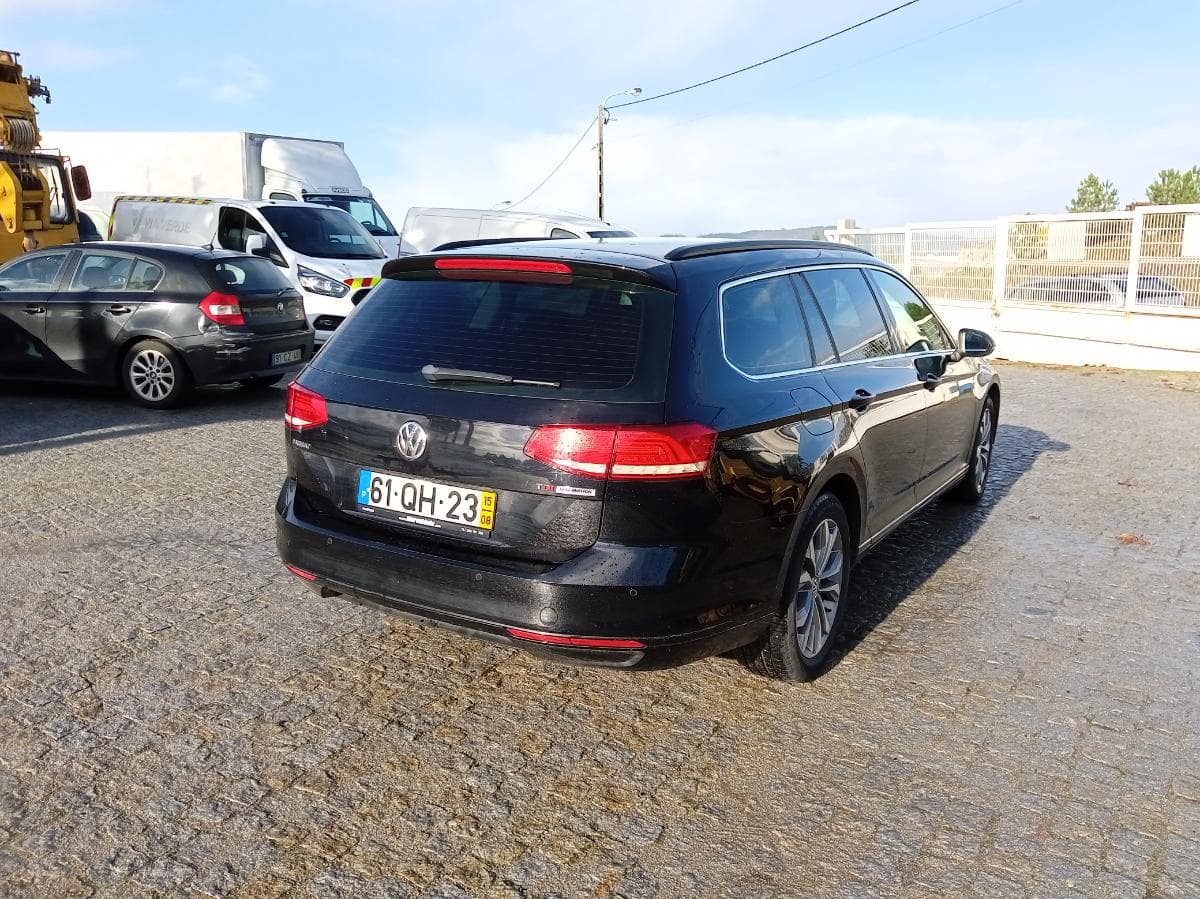 Volkswagen Passat 1.6 TDI · Ano 2015 — imagen 4