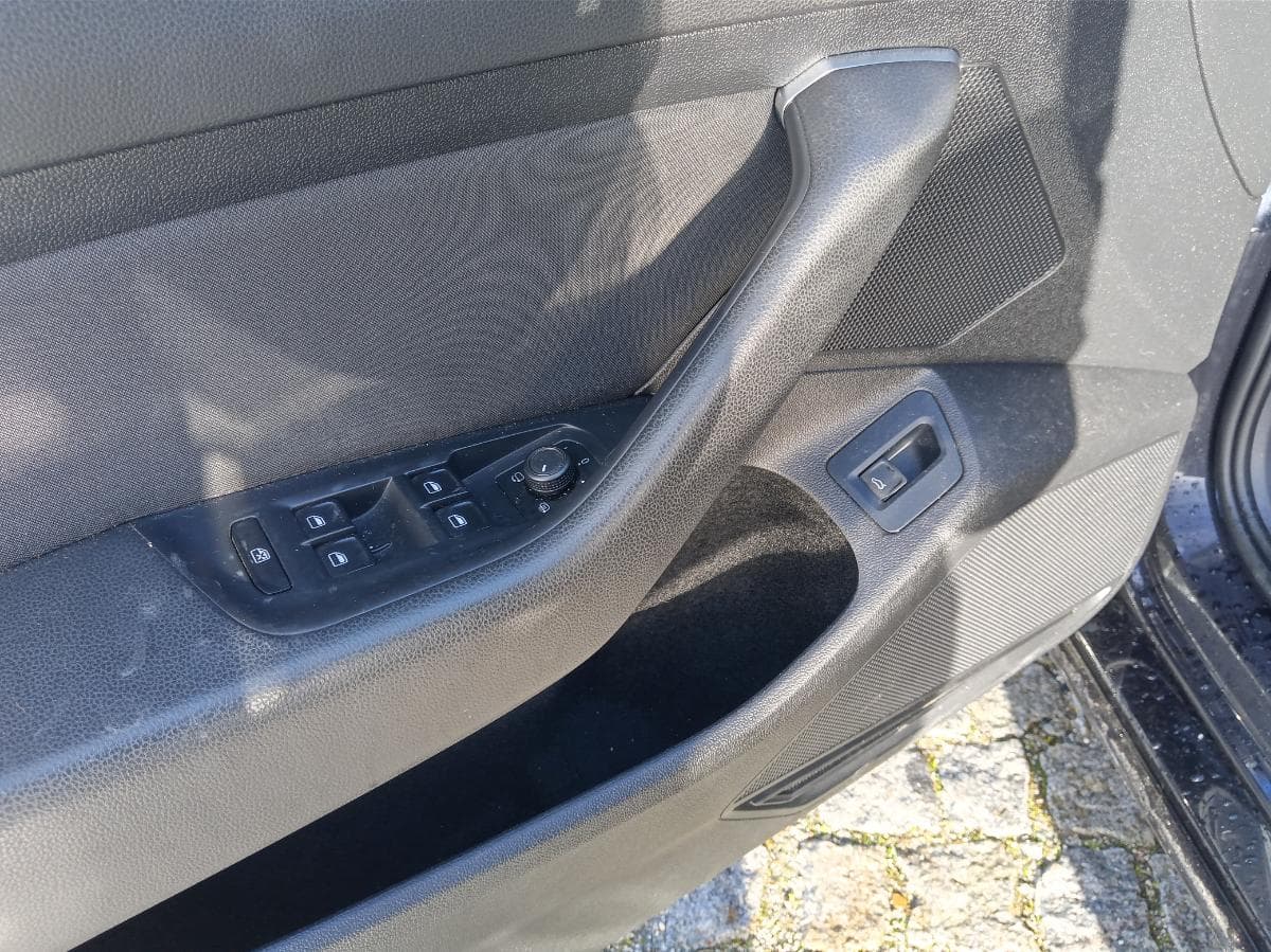 Volkswagen Passat 1.6 TDI · Ano 2015 — imagen 22