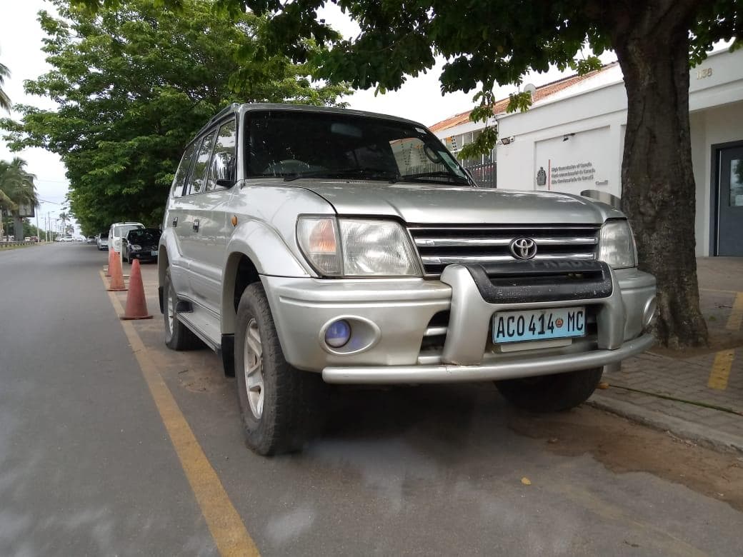 LandCruiser Prado · — imagen 1