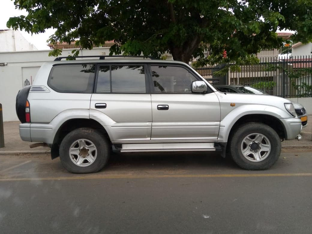 LandCruiser Prado · — imagen 4