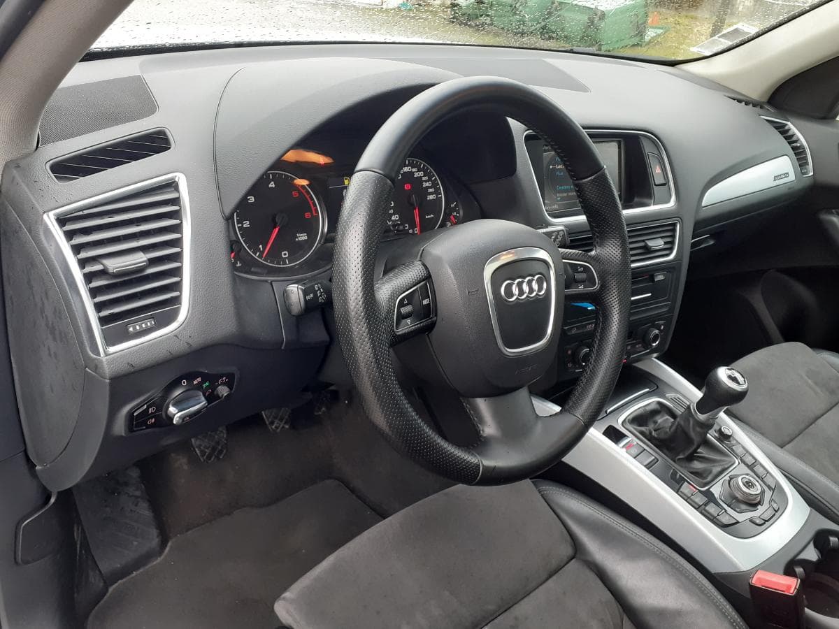 Audi Q5 2.0 TDI · Ano 2009 — imagen 19