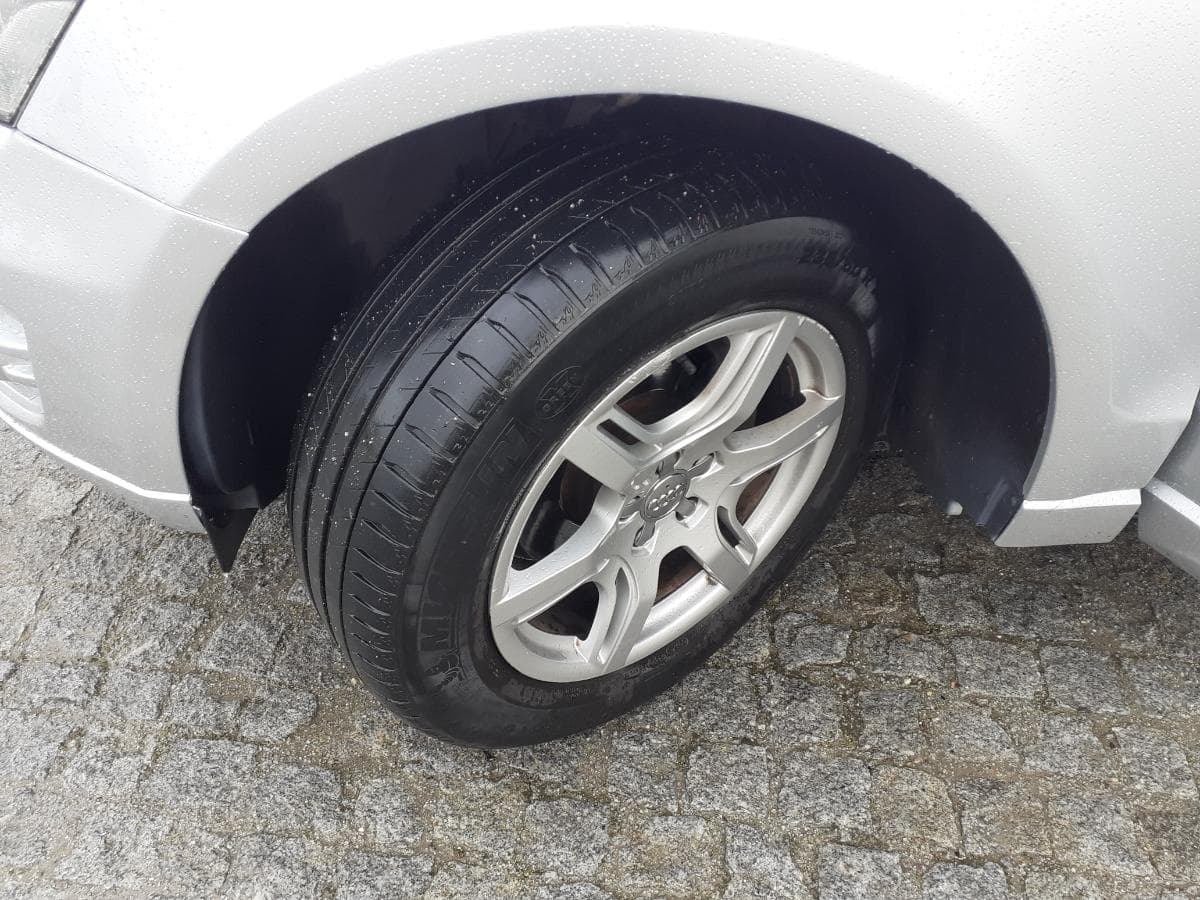 Audi Q5 2.0 TDI · Ano 2009 — imagen 9