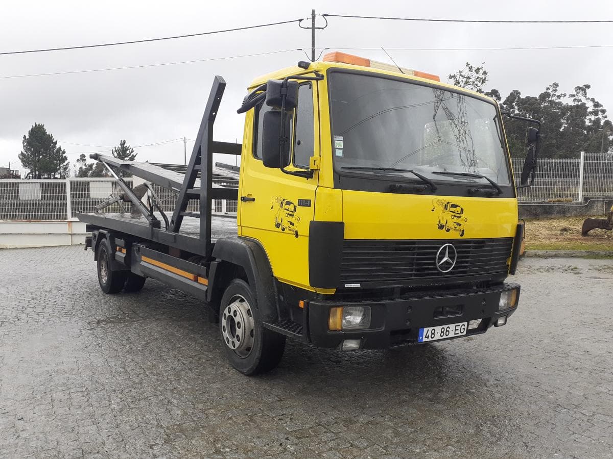 Reboque Transporte Veículos Mercedes-Benz 1114 · Ano 1994 — imagen 1