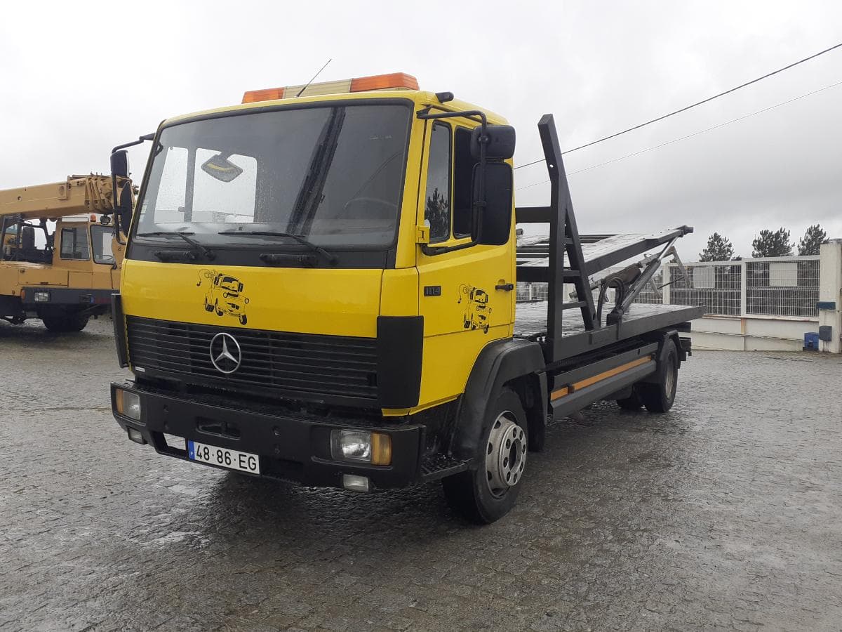 Reboque Transporte Veículos Mercedes-Benz 1114 · Ano 1994 — imagen 3