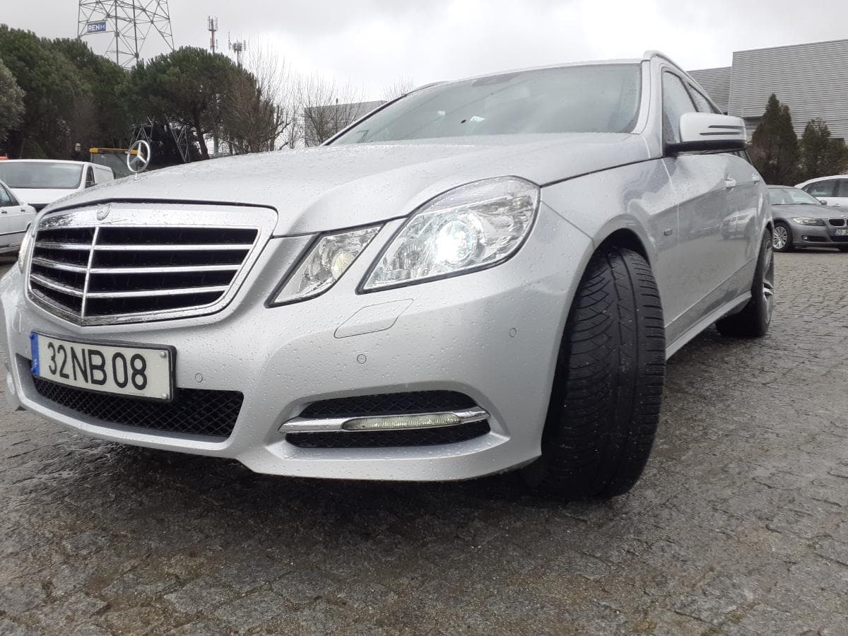 Mercedes-Benz E250 CDI · Ano 2012 — imagen 8