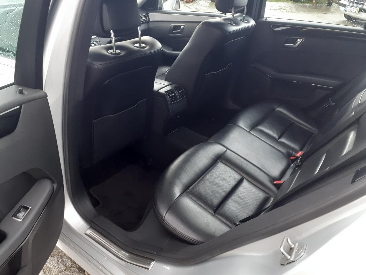 Mercedes-Benz E250 CDI · Ano 2012 — imagen 15