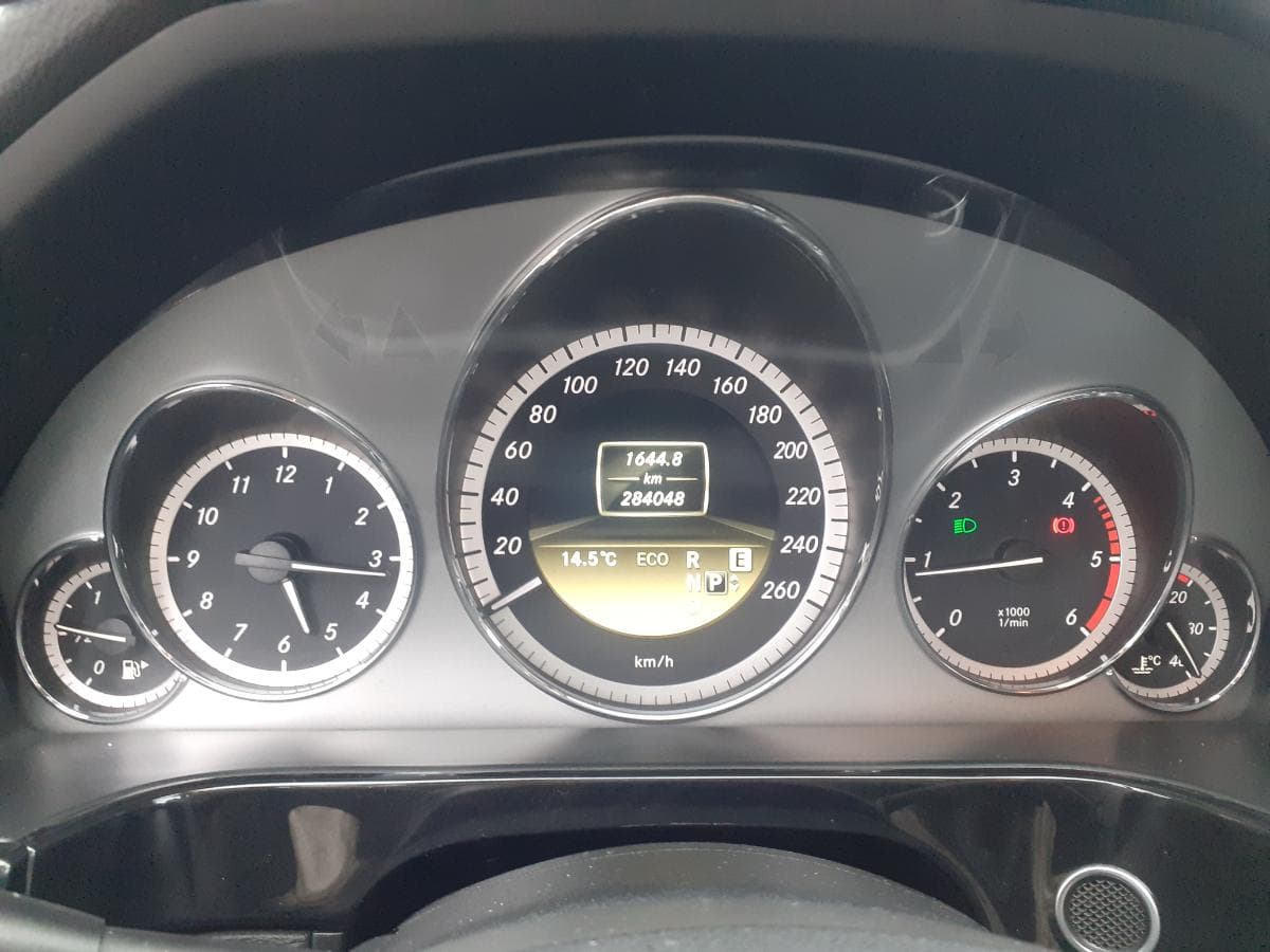 Mercedes-Benz E250 CDI · Ano 2012 — imagen 27