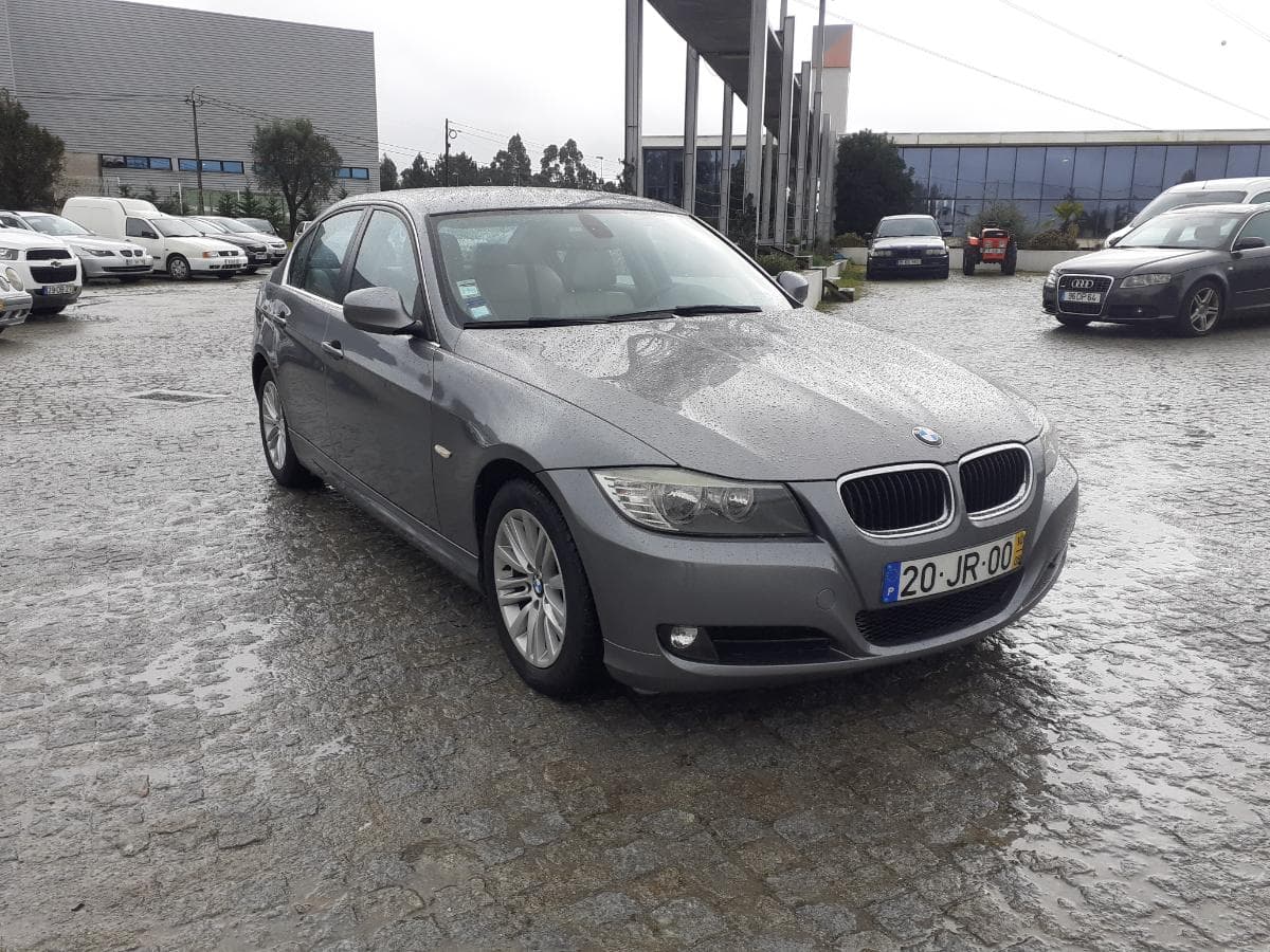 BMW 318D 2.0 · Ano 2010 — imagen 1