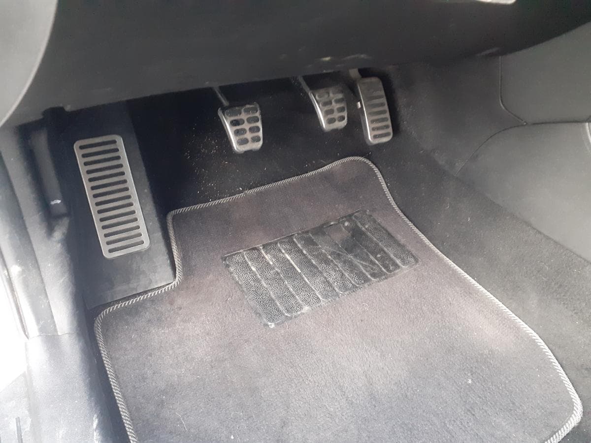 Kia Ceed 1.6 CRDI · Ano 2009 — image 19