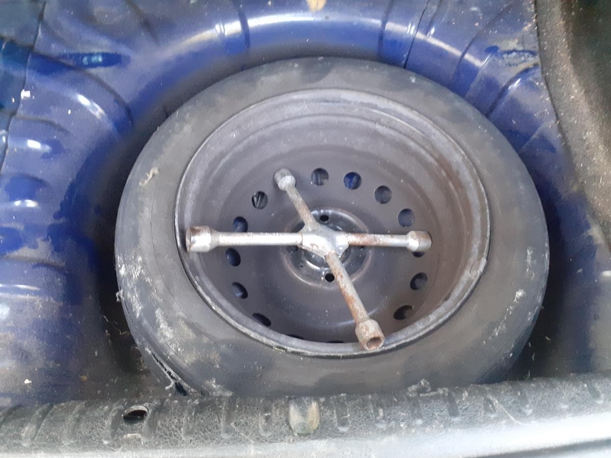 Renault Clio · Paredes — image 14