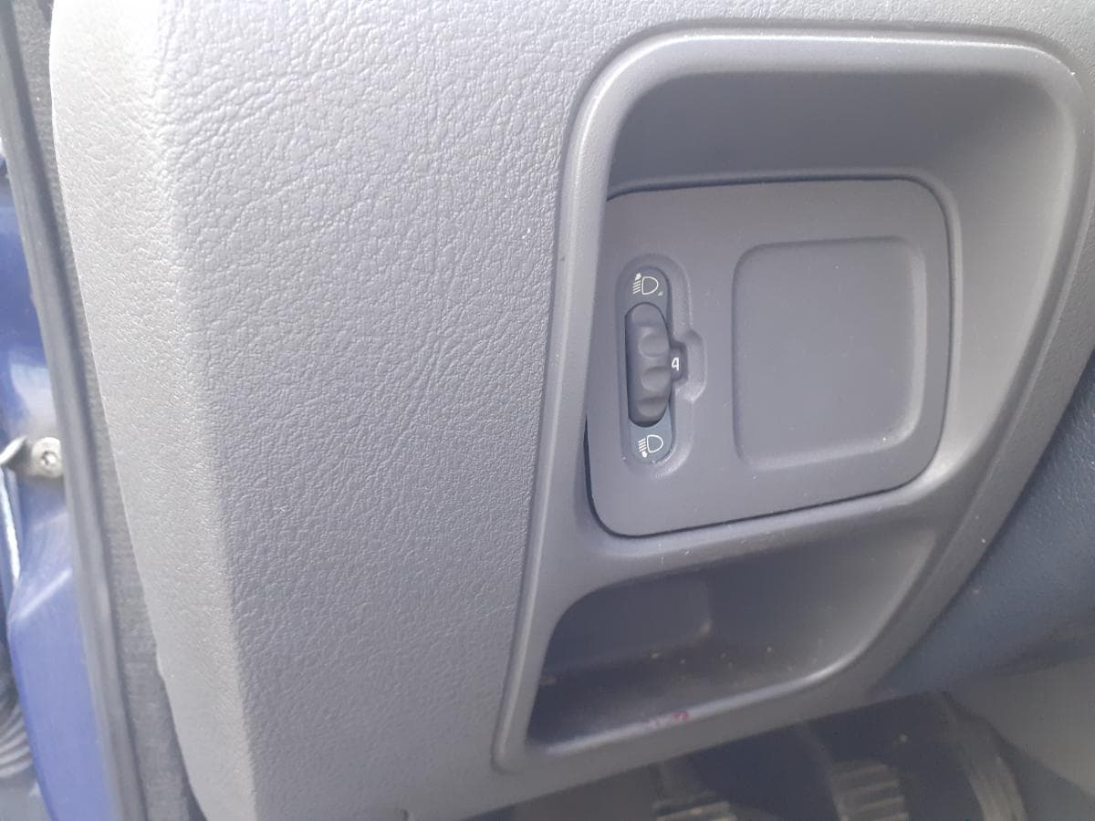 Renault Clio · Paredes — image 16